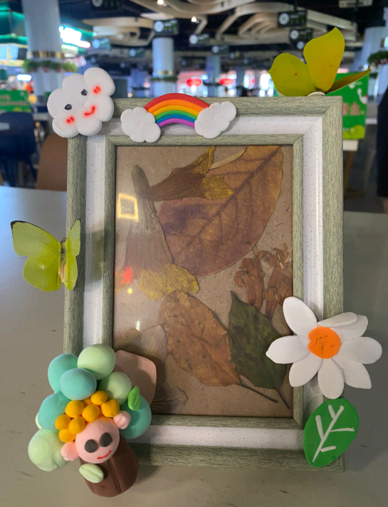 经济与管理学院青年志愿者协会开展环保手工活动-南宁师范大学·经济